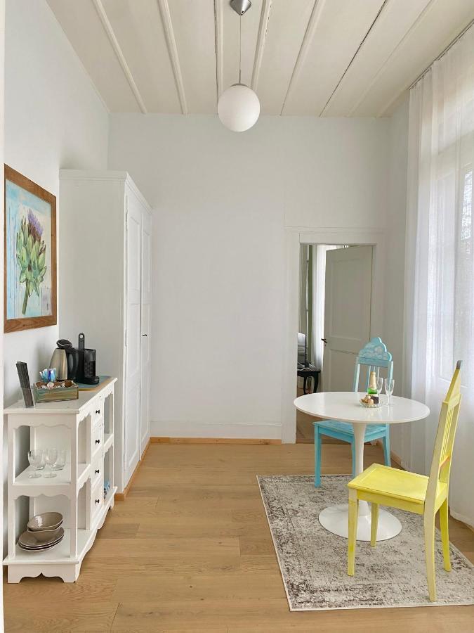 Lovely Studio In A Villa From 18Th Century Thun Exterior foto